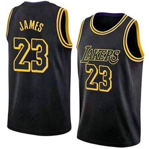 Poleras amarillas y negras de básquetbol