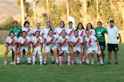 Plantel femenino de Curicó Unido