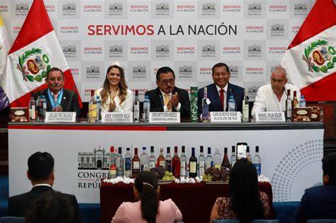 Miguel Ramírez en conferencia de prensa