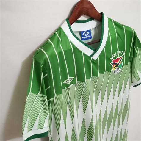 camiseta Bolivia 1993 rombos verdes