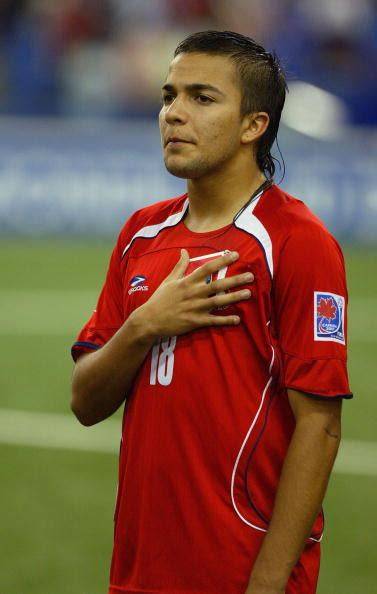 Mathías Vidangossy jugando fútbol siete