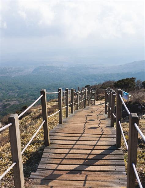 Sendero de trekking con vista panorámica Quillota