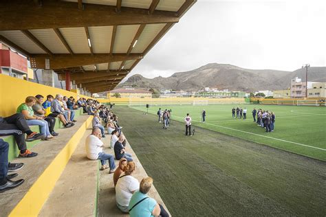 Diseño colaborativo de renovación de cancha barrial