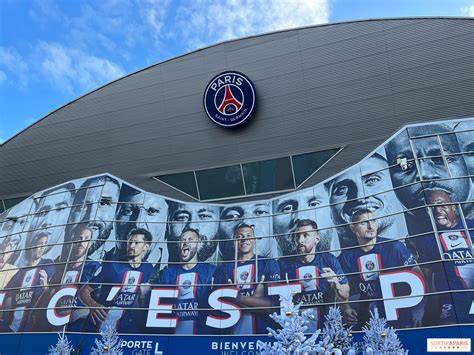 Jugadores del PSG en el Parque de los Príncipes