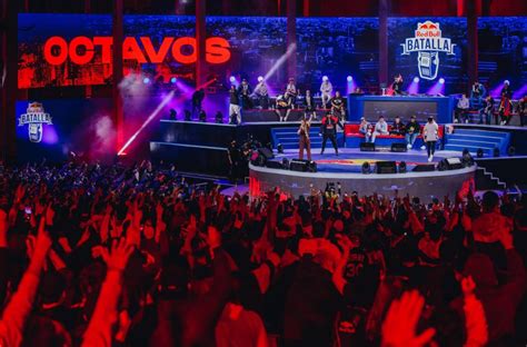 Teatro Caupolicán lleno durante batalla freestyle
