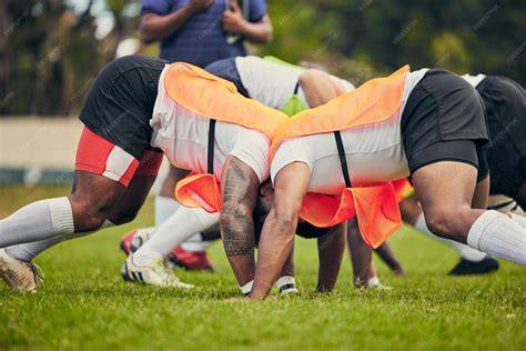 Entrenamiento de rugby en campo