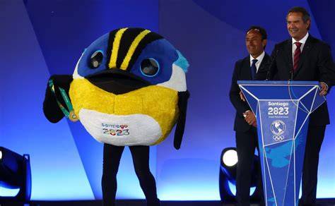 Fiu recibe medalla de oro Santiago 2023