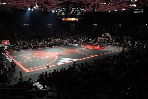 Cancha ASB GlassFloor en partido europeo