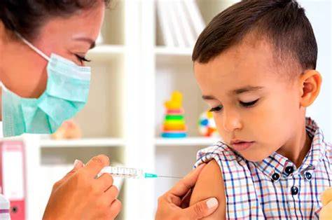 Vacunación infantil y protección comunitaria