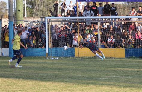 Final de fútbol amateur definición por penales