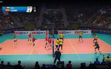 Partido de voleibol en Arena Monticello