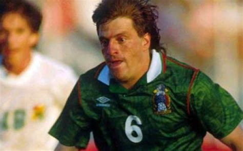 Miguel Herrera como futbolista mexicano