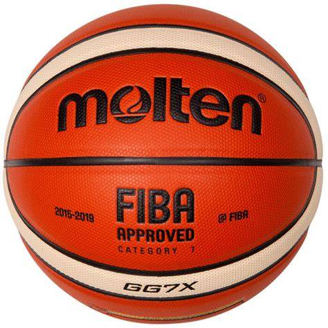 vista cercana de balón de baloncesto