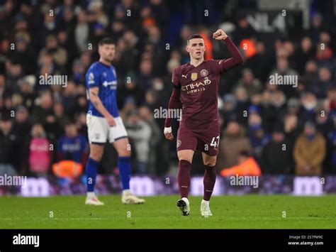 Phil Foden celebra gol del Manchester City