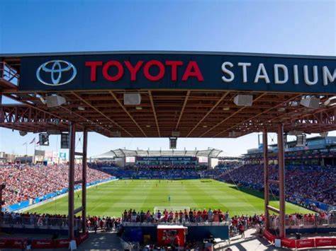 Vista exterior del Toyota Stadium en Japón