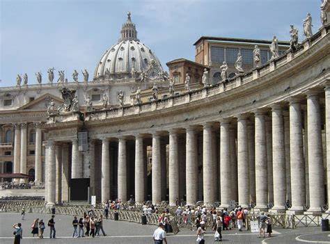 Plaza de San Pedro columnata Bernini