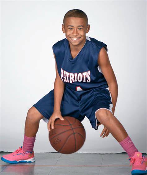 Julian Newman jugando baloncesto escolar