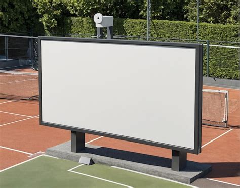 mockup publicitario para cancha de tenis