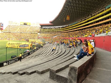 Tribuna Sívori del Estadio Monumental