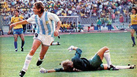 Caniggia define ante Brasil Italia 1990