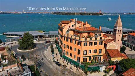Hotel Riviera Venezia Lido frente a laguna