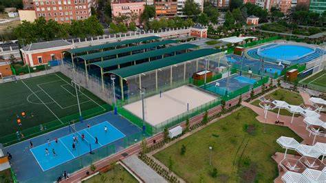 Instalaciones deportivas Centro Laurita Vicuña