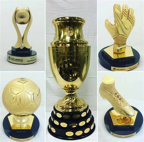 Trofeos Copa América 2015 y Centenario