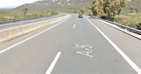 Carretera A-5 en Calzada de Oropesa