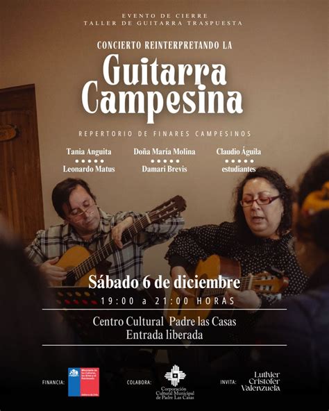 María Angélica Parra tocando guitarra campesina