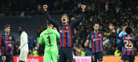 Barcelona celebra victoria ante Real Madrid