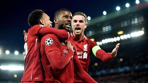 Wijnaldum celebra gol Liverpool Barcelona