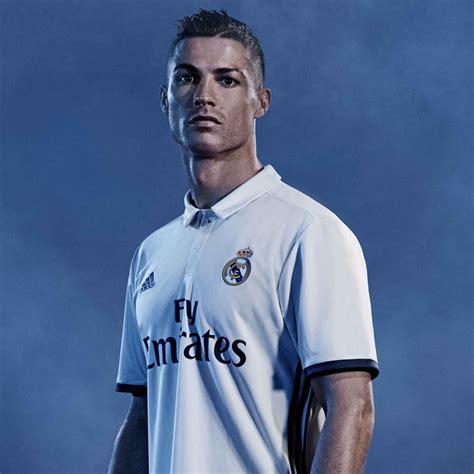 Cristiano Ronaldo con camiseta del Real Madrid
