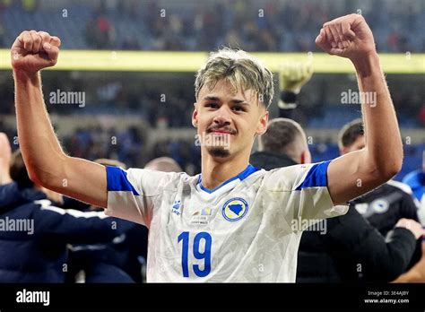 Kerim Alajbegovic con Bosnia y Herzegovina
