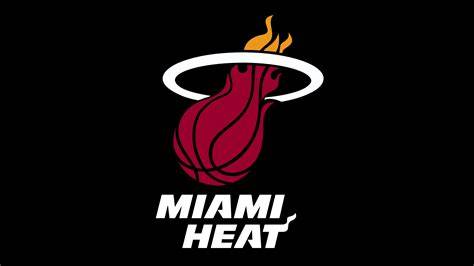 Logo Miami Heat fondo rojo fuego