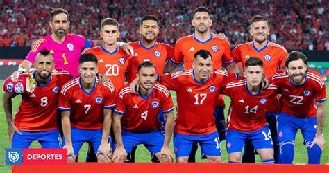 Selección chilena en balcón de La Moneda