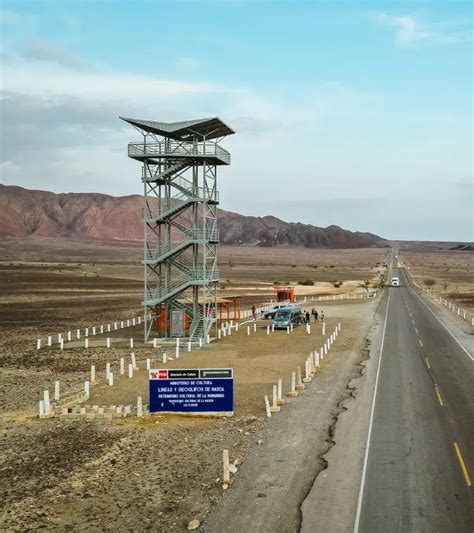 Mirador María Reiche carretera Panamericana