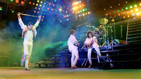 Freddie Mercury y Queen en concierto