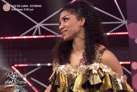 Carla Rueda en programa de televisión