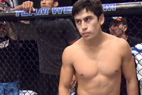 Diego Rivas peleador chileno entrenamiento MMA