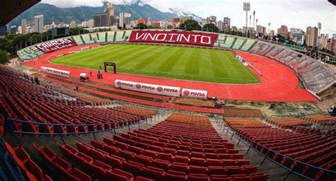 Estadio Olímpico de Caracas partido fútbol