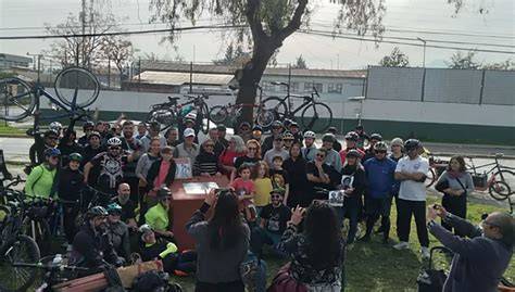 Memoria de Londres 38 y ciclistas detenidos