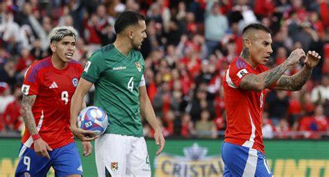 Eduardo Vargas anota ante Bolivia