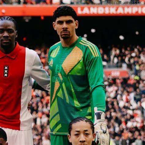 camiseta arquero Ajax 125 aniversario
