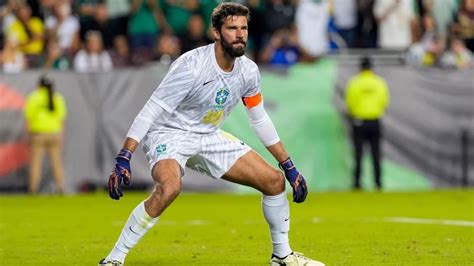 Alisson Becker con la selección brasileña