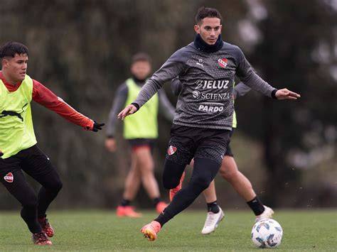 Dos jugadores coordinando ejércitos