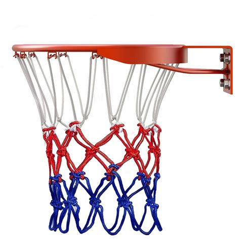 aro de baloncesto con red de cadenas