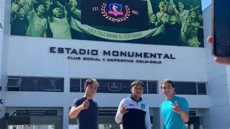 Casa Alba y juveniles de Colo Colo