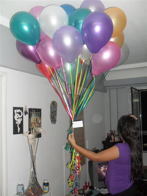 Traslado seguro de globos con helio