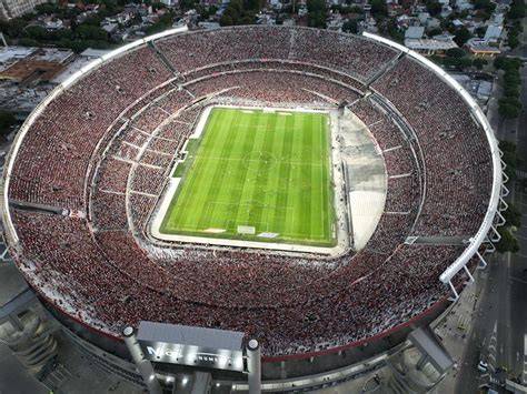 Estadio Más Monumental lleno Buenos Aires