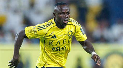 Sadio Mané jugando para Al Nassr